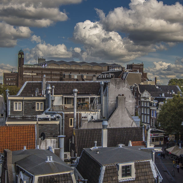 Rembrandtplein: Bird's-eye view of the city