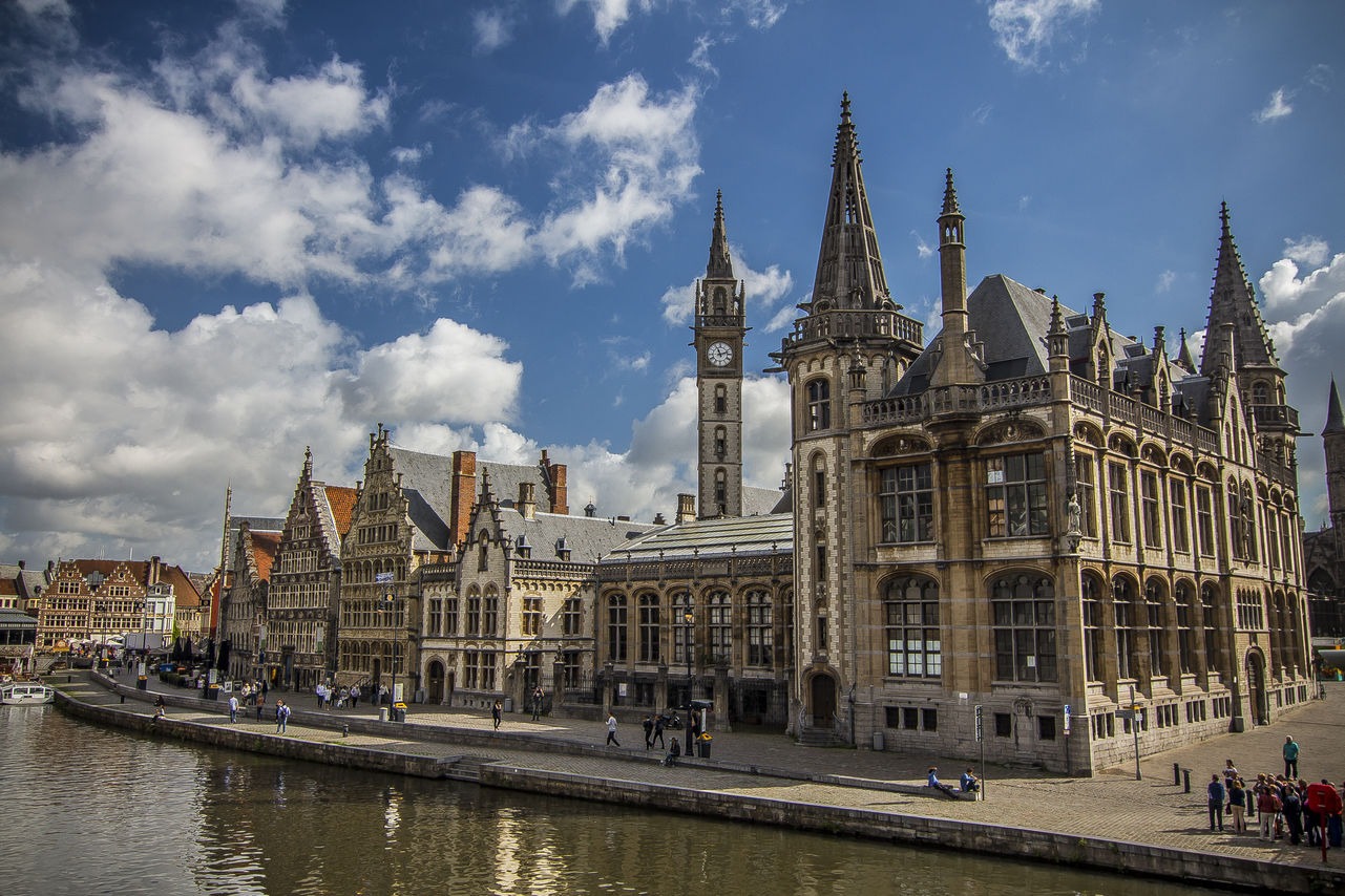 Ghent city center: Big Ben prototype