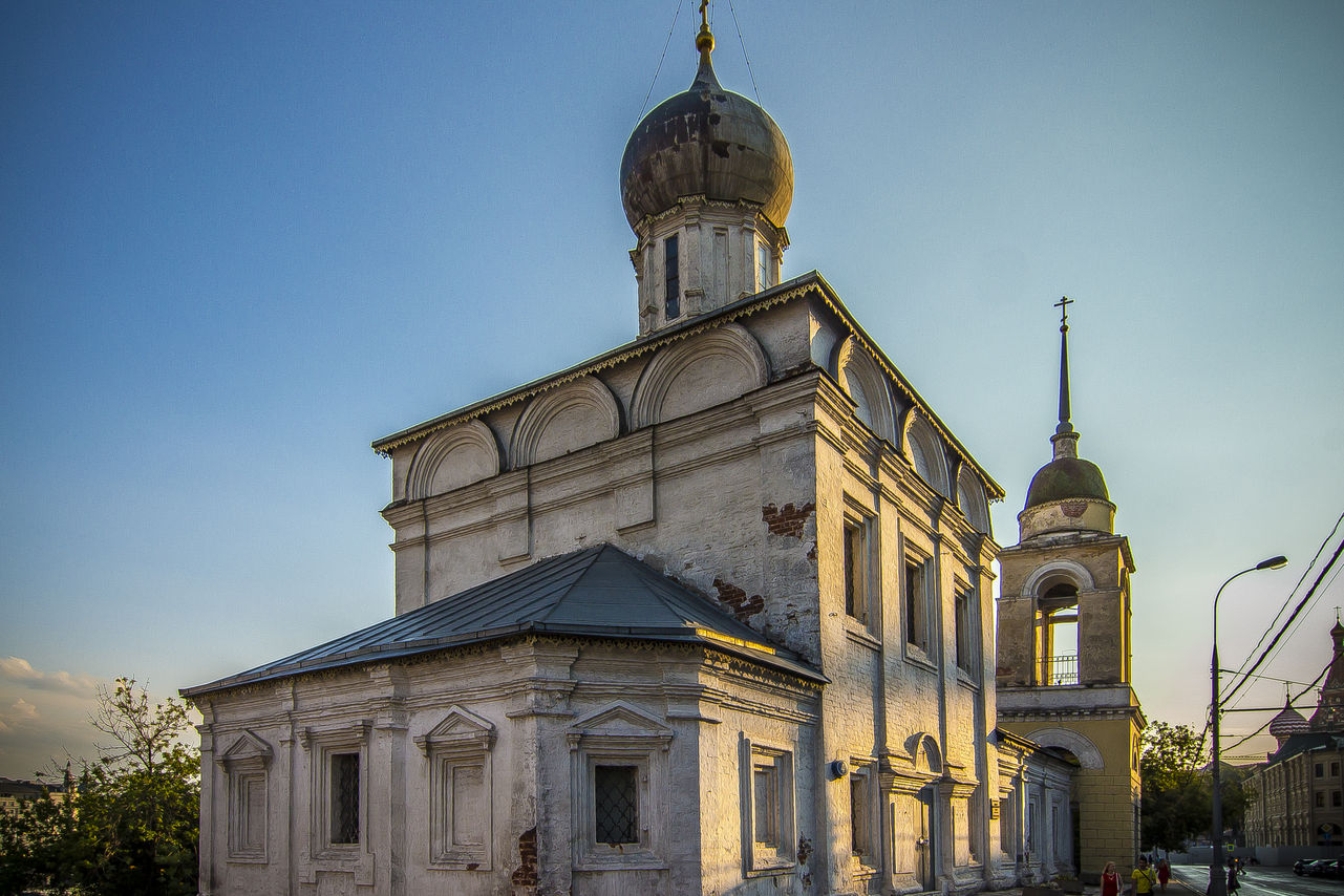 Znamensky monastery: In heart of old Moscow